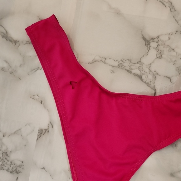 NWOT Set of Women's XL Bikini Bottoms - Picture 3 of 16